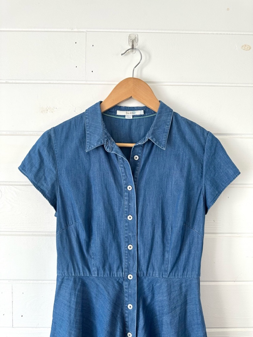 Boden Sophia Knee Length Collared Button Down Denim Shirt Dress Size 6 - Picture 2 of 5